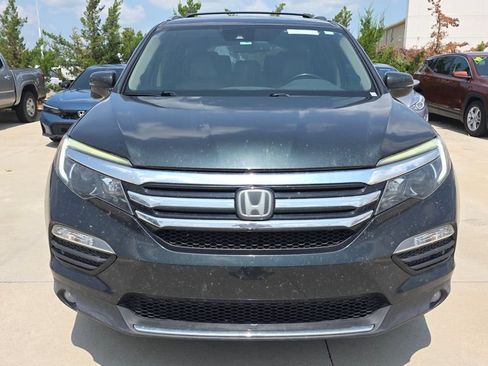 Used 2016 Honda Pilot Touring image 8