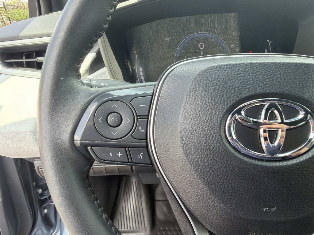 Used 2026 Toyota Corolla SE FWD image 23