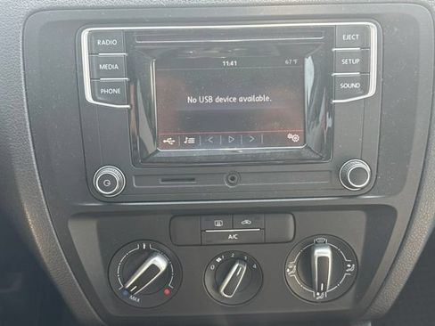 Used 2017 Volkswagen Jetta S FWD image 11