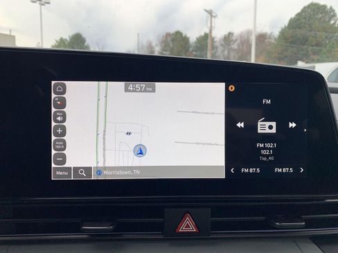 New 2025 Hyundai Elantra Limited image 72