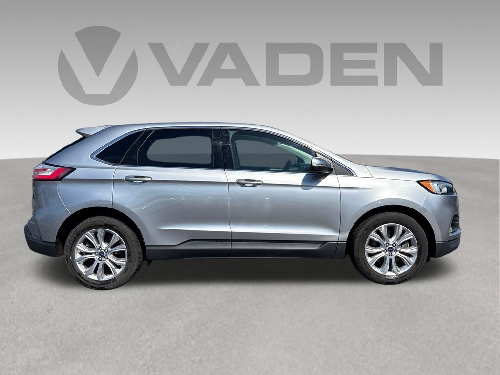 Used 2022 Ford Edge Titanium AWD/4WD image 20