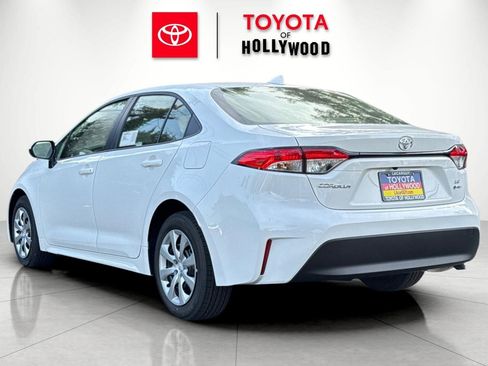New 2026 Toyota Corolla LE image 6