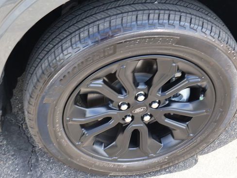 Used 2024 Ford Maverick XLT w/ XLT Luxury Package FWD image 29