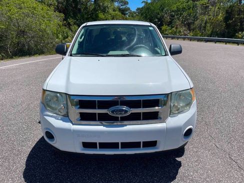 Used 2009 Ford Escape XLS FWD image 8