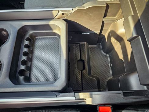 Certified 2022 RAM 2500 Big Horn w/ Level 1 Equipment Group image 32