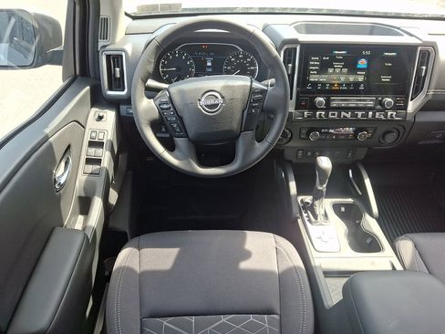New 2026 Nissan Frontier SV AWD/4WD image 6