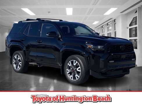 New 2026 Toyota 4Runner TRD Sport image 1