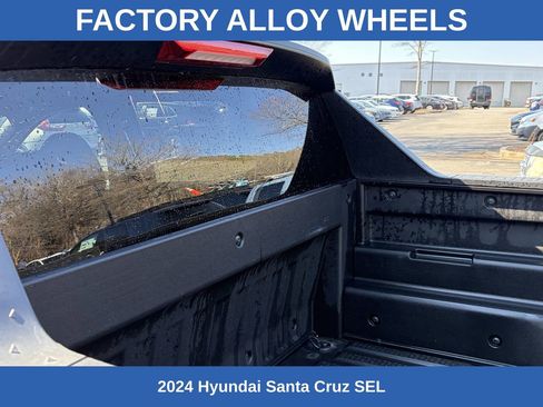 Used 2024 Hyundai Santa Cruz SEL FWD image 9