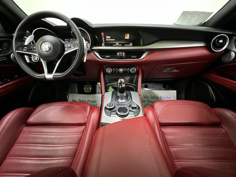 Used 2019 Alfa Romeo Stelvio Ti Sport w/ Quick Order Package 22S Sport AWD/4WD image 18