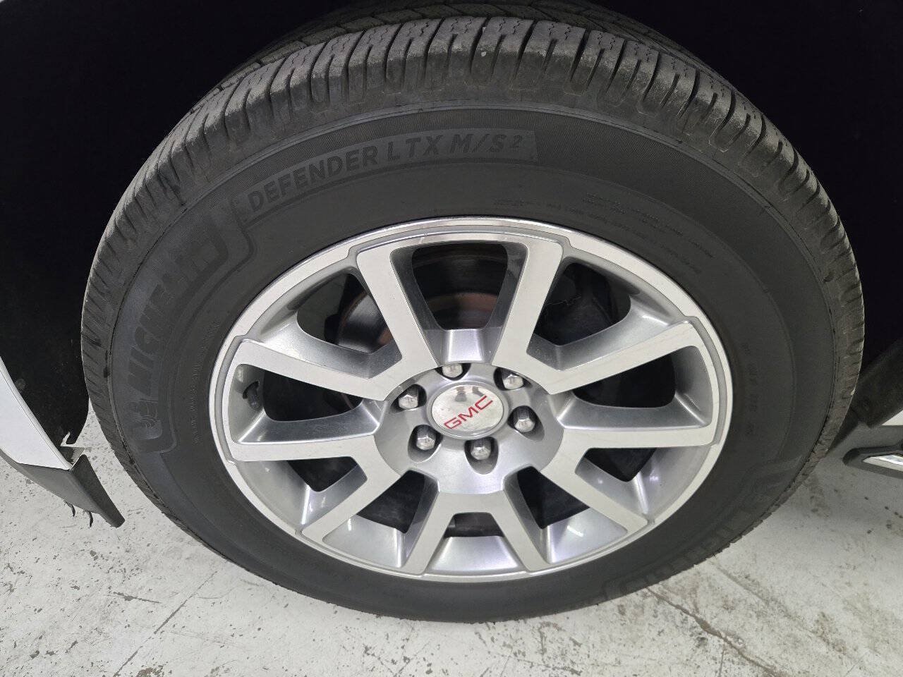 Used 2020 GMC Yukon XL Denali RWD image 17