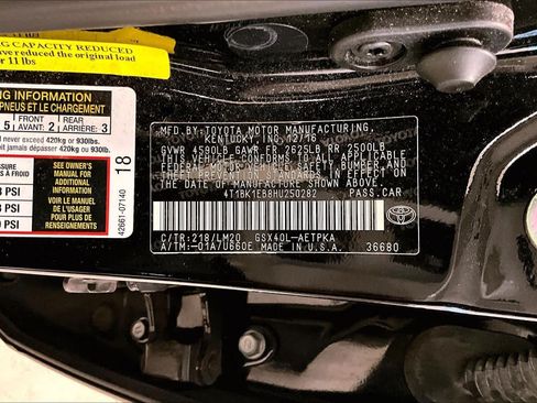 Used 2017 Toyota Avalon Limited FWD image 31