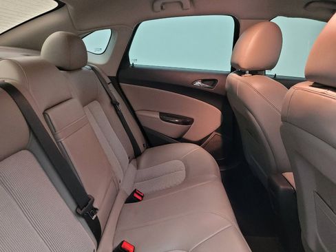 Used 2014 Buick Verano image 19