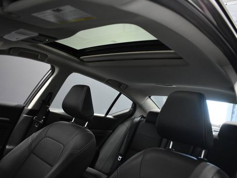 Certified 2023 Nissan Altima 2.5 SL AWD/4WD image 13