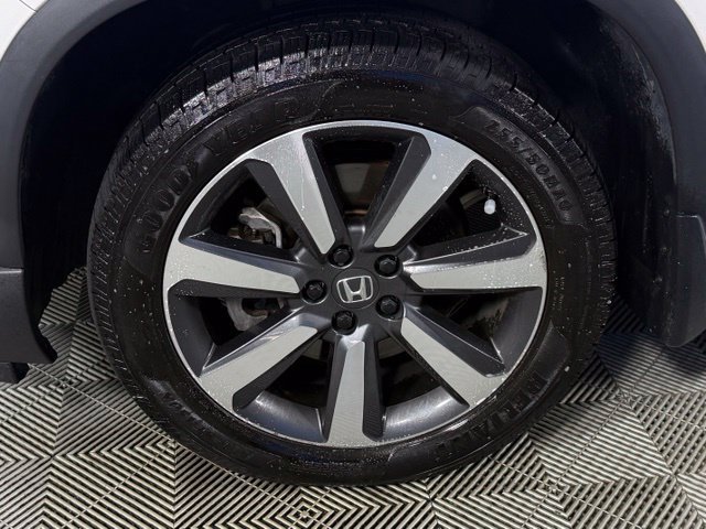 Used 2025 Honda Pilot Touring image 23