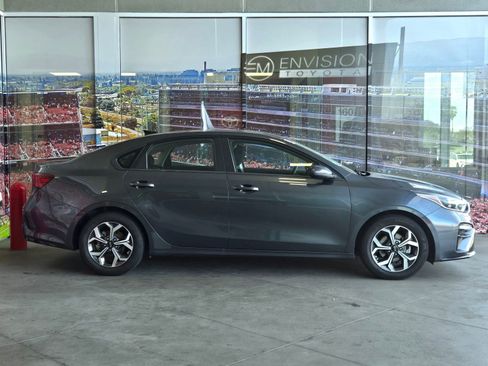 Used 2021 Kia Forte LXS image 4