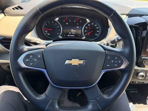 Used 2023 Chevrolet Traverse LT w/ LPO, Floor Liner Package AWD/4WD image 14