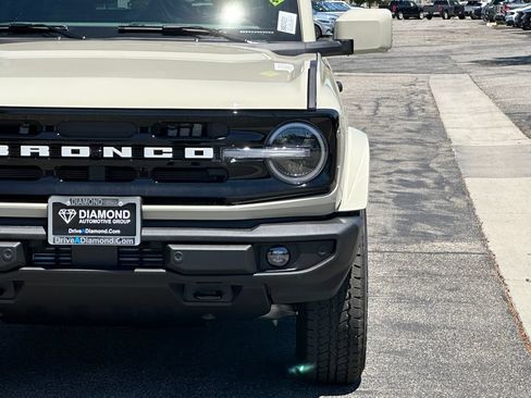 New 2026 Ford Bronco Outer Banks AWD/4WD image 13