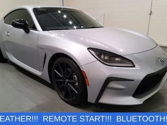 Used 2022 Toyota GR86 Premium RWD video 2