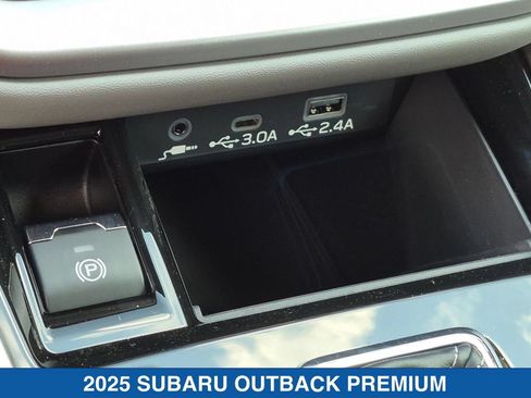 Certified 2025 Subaru Outback Premium AWD/4WD image 25
