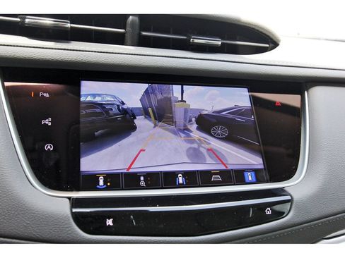 Certified 2023 Cadillac XT5 Premium Luxury w/ Technology Package FWD image 22