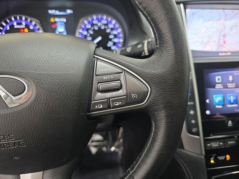 Used 2015 INFINITI Q50 Premium w/ Navigation Package image 18