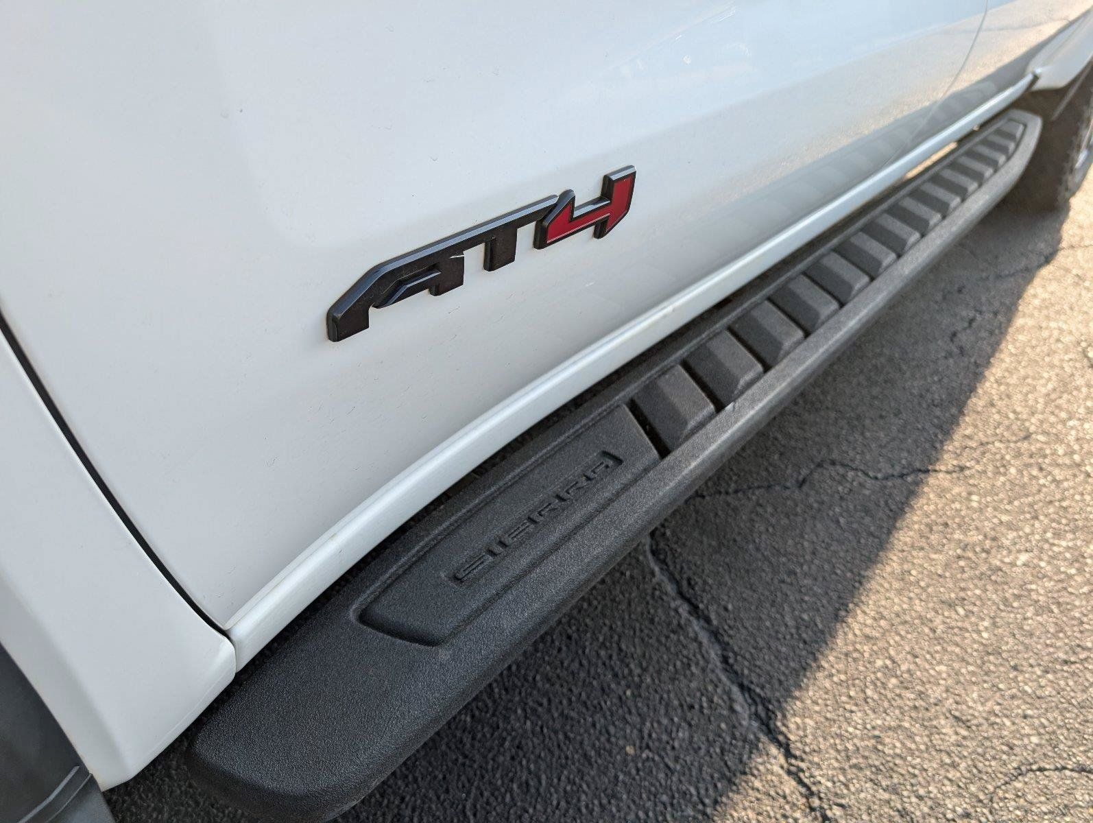 Used 2021 GMC Sierra 1500 AT4 w/ AT4 Carbonpro Edition AWD/4WD image 13