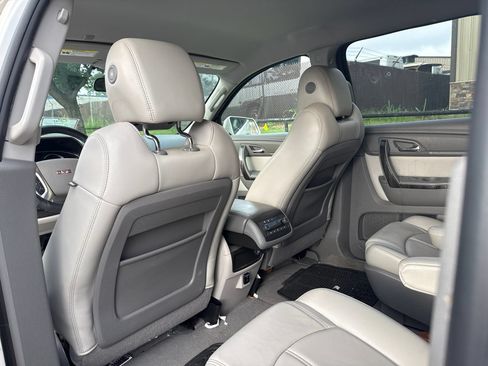 Used 2015 GMC Acadia SLT FWD image 14