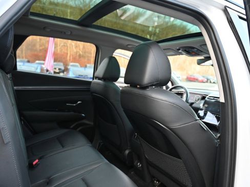 Used 2024 Hyundai Tucson Limited image 21