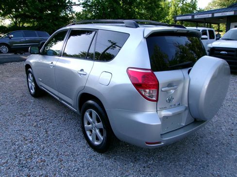 Used 2007 Toyota RAV4 Limited AWD/4WD image 17