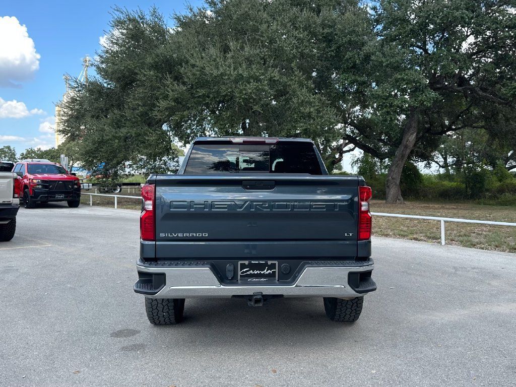 Used 2019 Chevrolet Silverado 1500 LT w/ Texas Edition RWD image 6