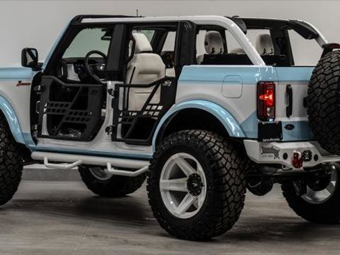 Used 2025 Ford Bronco Outer Banks image 32