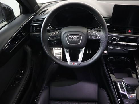 Used 2022 Audi S4 Premium Plus image 10