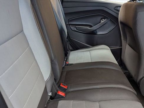 Used 2019 Ford Escape S image 25