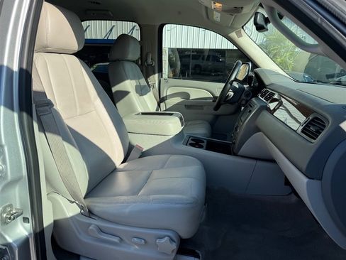 Used 2013 GMC Yukon 4WD Hybrid image 18