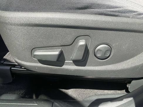 Used 2023 Hyundai Santa Fe SEL FWD image 15