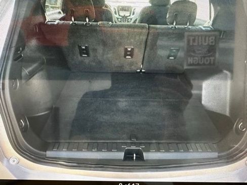 Used 2019 Chevrolet Equinox LS image 8