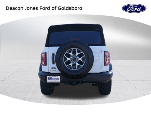 Used 2023 Ford Bronco Badlands image 4