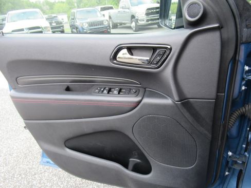 Used 2024 Dodge Durango GT RWD image 20