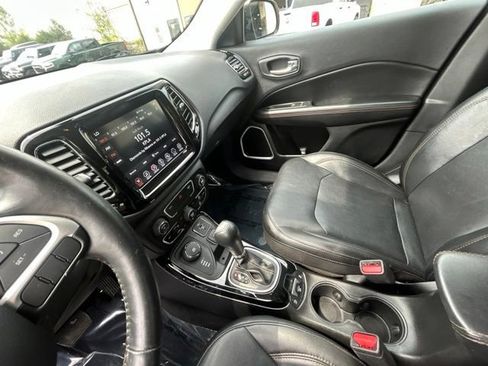 Used 2019 Jeep Compass Limited AWD/4WD image 24