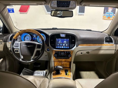 Used 2013 Chrysler 300 C w/ Beats Audio Group image 15