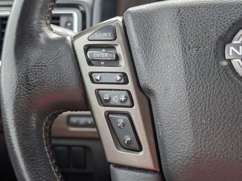 Used 2023 Nissan Titan Platinum Reserve w/ Moonroof Package RWD image 27