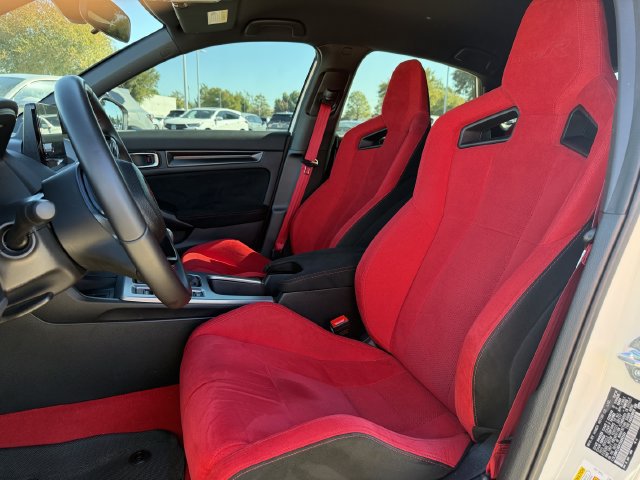 Used 2025 Honda Civic Type R image 23