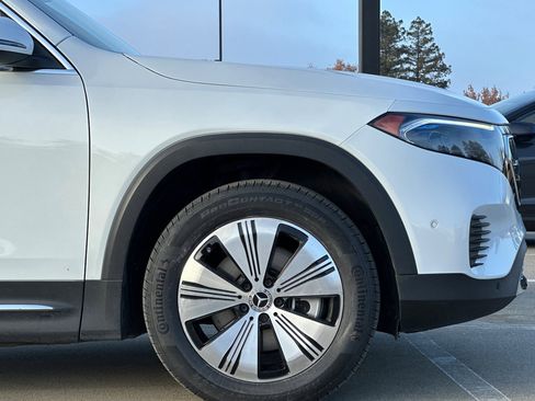 Certified 2023 Mercedes-Benz EQB 300 4MATIC image 36