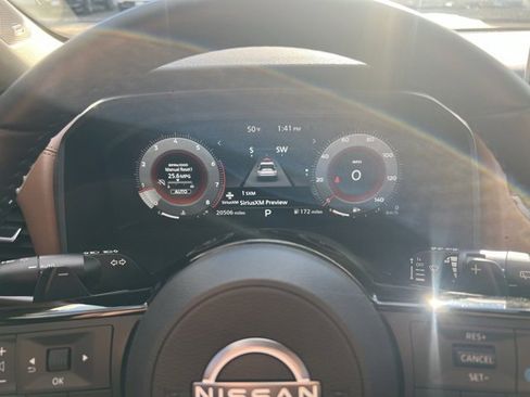 Used 2024 Nissan Rogue Platinum w/ Platinum Premium Package image 27