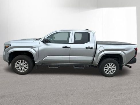 Used 2024 Toyota Tacoma SR image 2