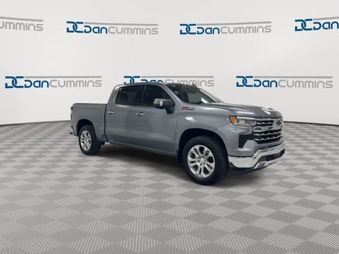 Used 2024 Chevrolet Silverado 1500 LTZ w/ Z71 Off-Road Package AWD/4WD image 2