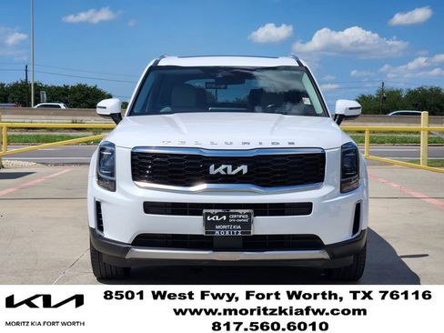 Used 2022 Kia Telluride S FWD image 2