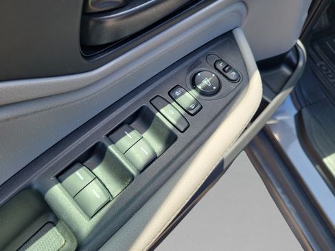 Used 2019 Honda Odyssey EX-L image 24