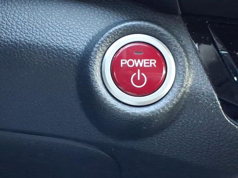 Certified 2017 Honda Accord EX-L image 28
