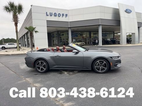 Used 2024 Ford Mustang Premium image 2